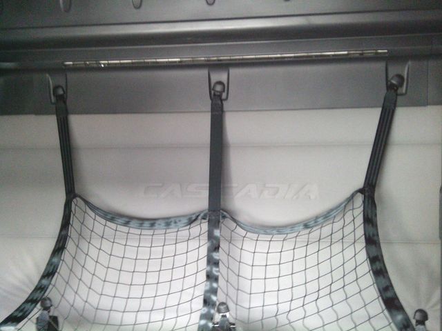 2021 Freightliner Cascadia-18