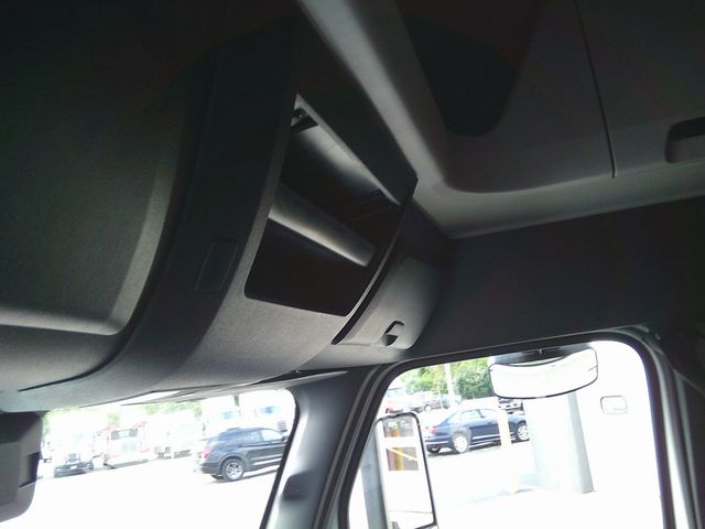 2026 Freightliner Cascadia-12