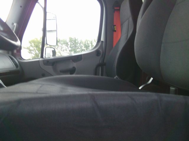 2019 Freightliner M2106 Picture 13 2019 Freightliner M2106-13