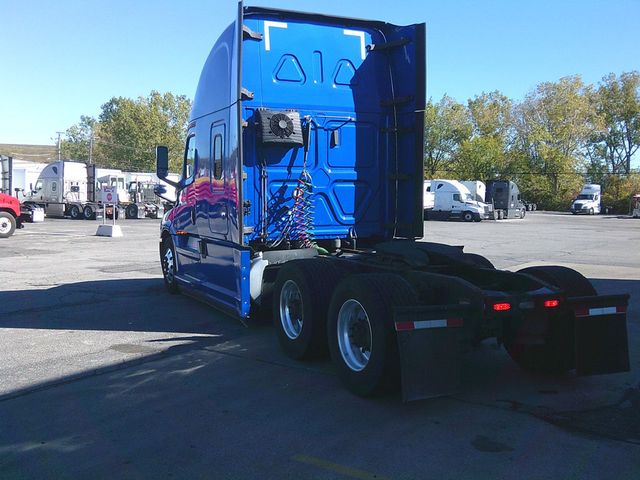 2019 Freightliner Cascadia 126 Picture 7 2019 Freightliner Cascadia 126-7