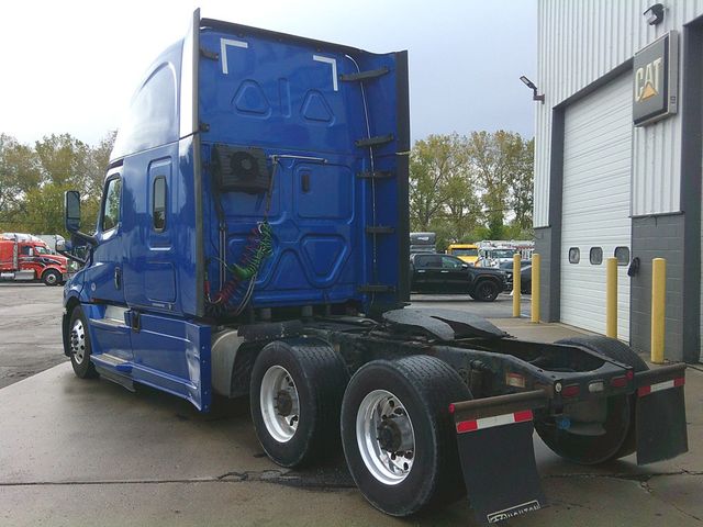 2019 Freightliner Cascadia 126 Picture 2 2019 Freightliner Cascadia 126-2