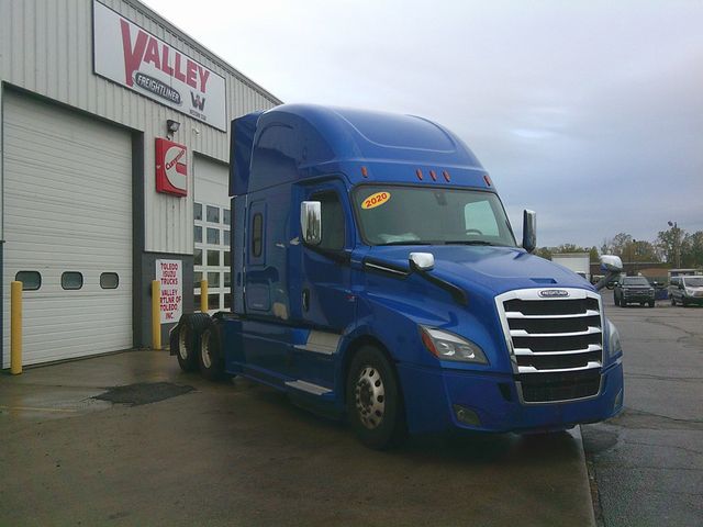2020 Freightliner Cascadia 126 Picture 3 2020 Freightliner Cascadia 126-3