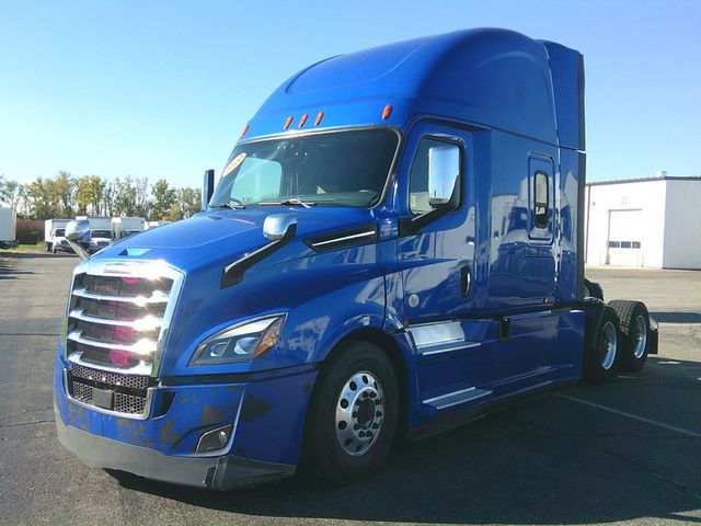 2020 Freightliner Cascadia 126-1