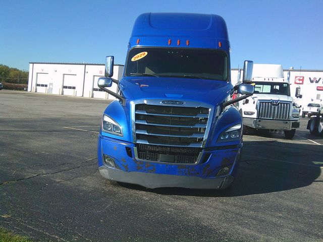 2020 Freightliner Cascadia 126 Picture 2 2020 Freightliner Cascadia 126-2