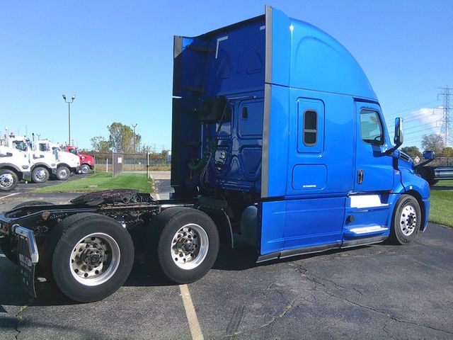 2020 Freightliner Cascadia 126 Picture 5 2020 Freightliner Cascadia 126-5