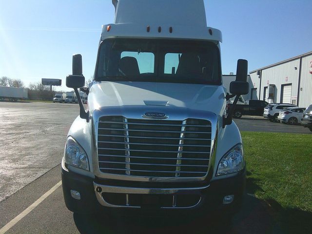 2016 Freightliner Cascadia-2