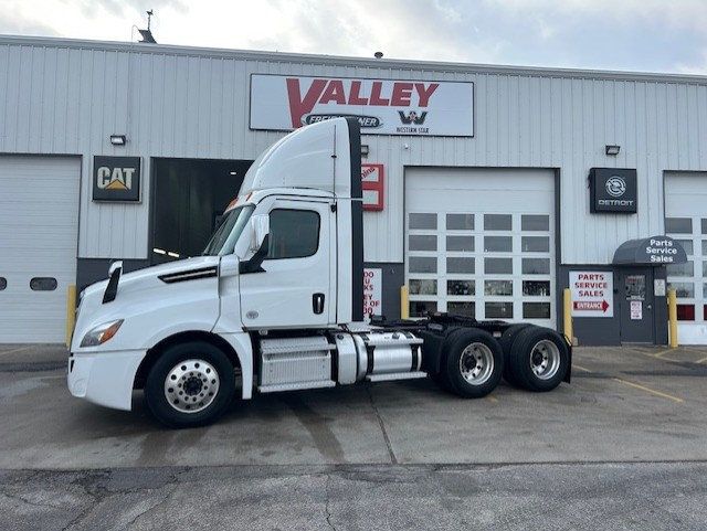 2023 Freightliner Cascadia