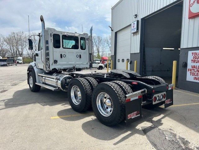 2027 Western Star 49X-8