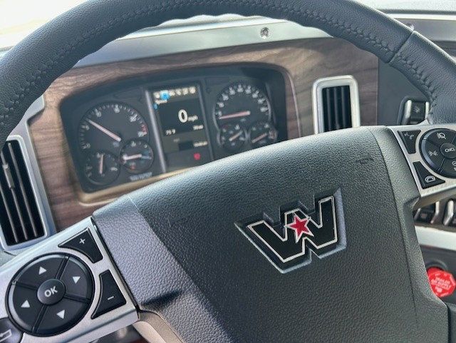 2027 Western Star 49X-17