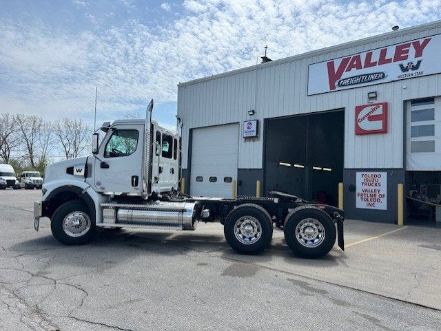 2027 Western Star 49X