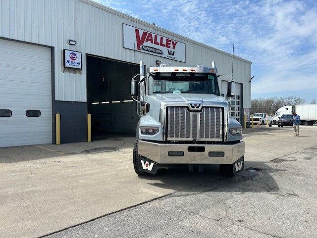 2027 Western Star 49X-2