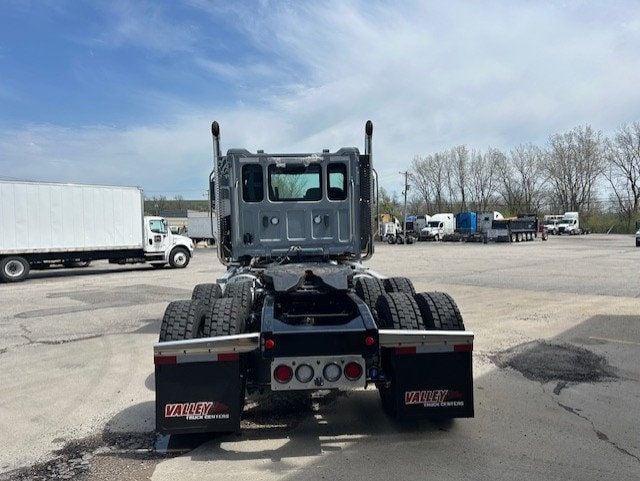 2027 Western Star 49X-6