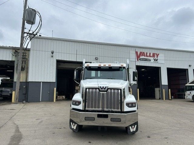 2027 Western Star 49X-2