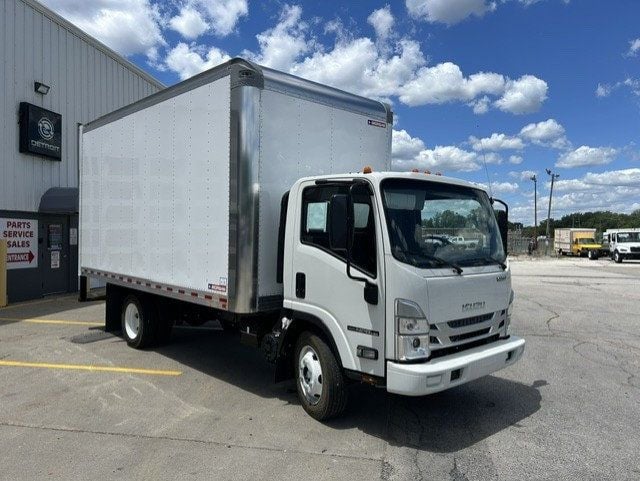 2026 Isuzu NPR HD