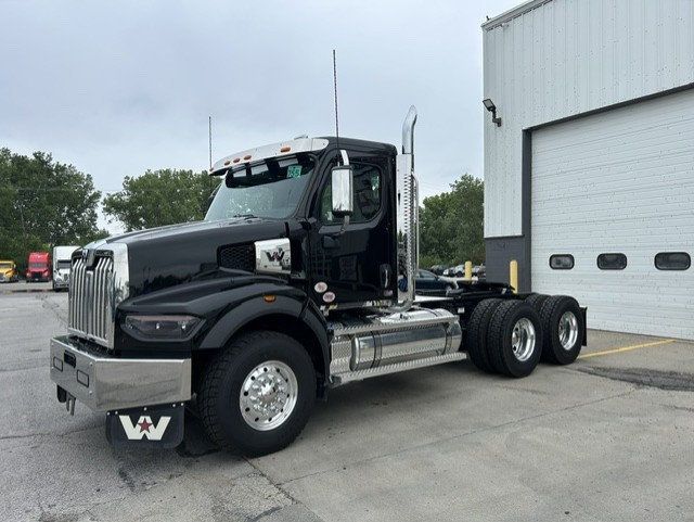 2027 Western Star 49X
