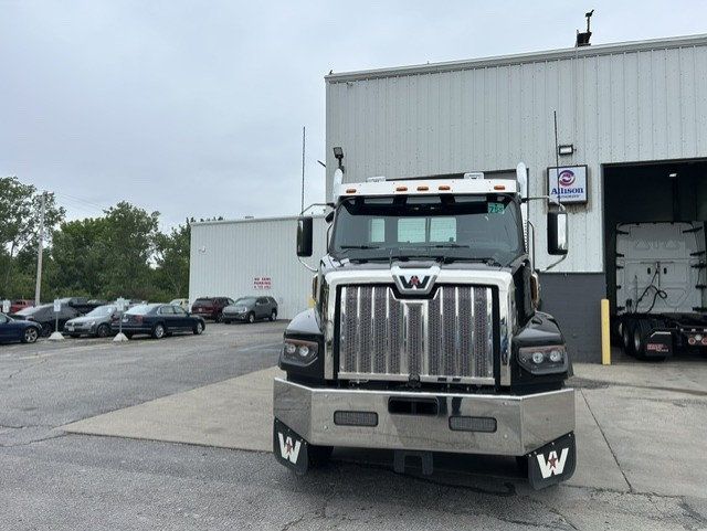 2027 Western Star 49X-3