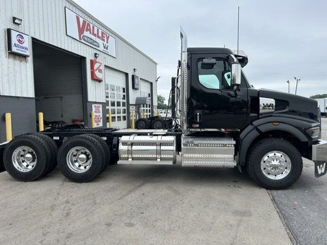 2027 Western Star 49X-4