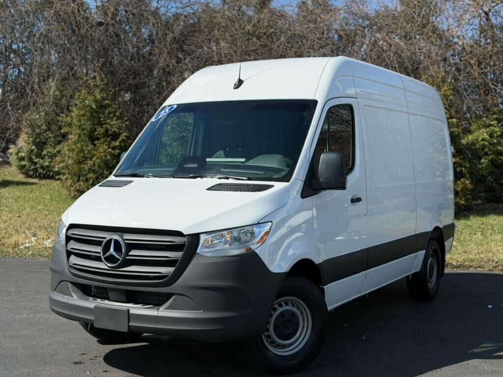 2025 Mercedes-Benz Sprinter Cargo 2500 144 RWD