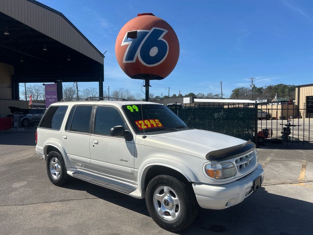 White 1999 Ford Explorer SUV / Crossover 5-Speed Automatic