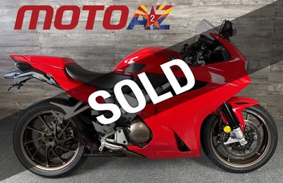 2014 Used Honda VFR800 Interceptor Deluxe SUPER CLEAN! at Moto A2Z