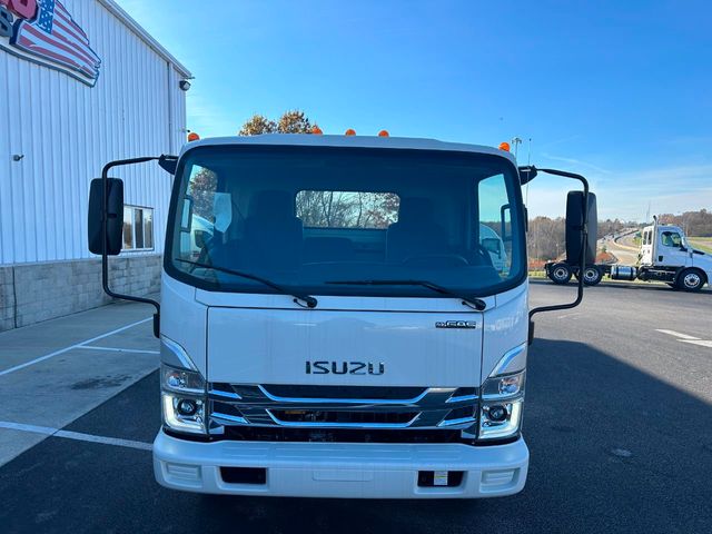 2024 Isuzu NPR HD