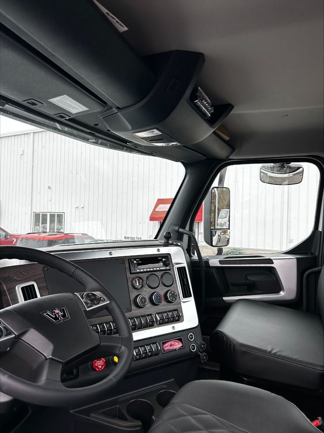 2025 Western Star 49X