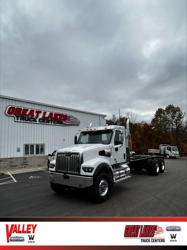 2025 Western Star 49X