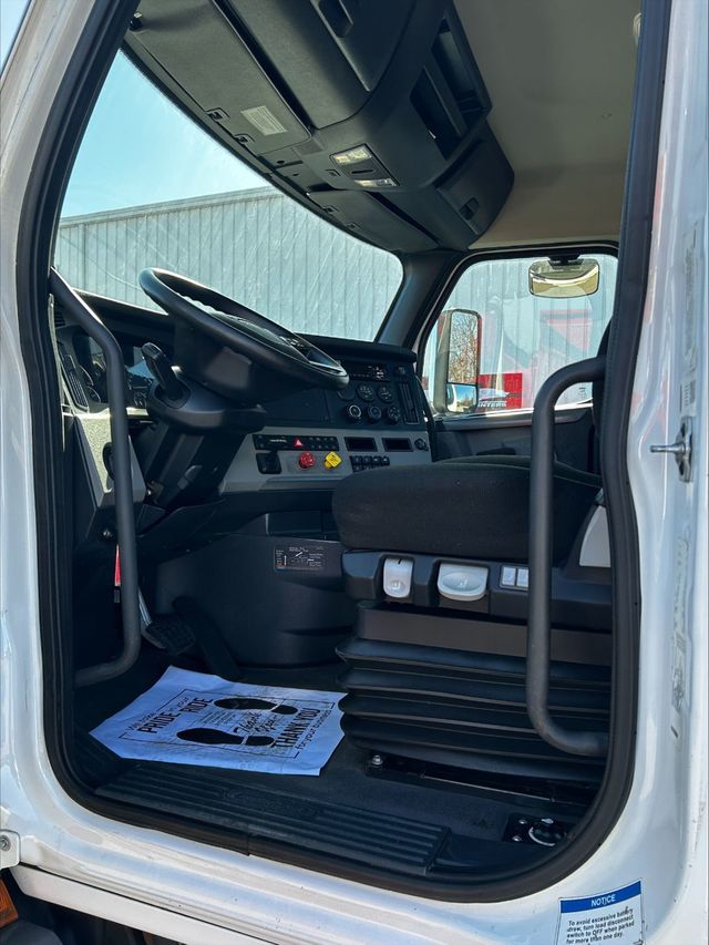 2021 Freightliner Cascadia