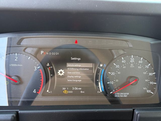 2025 Isuzu NRR