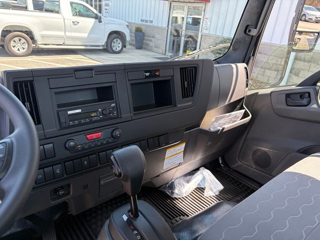 2025 Isuzu NRR
