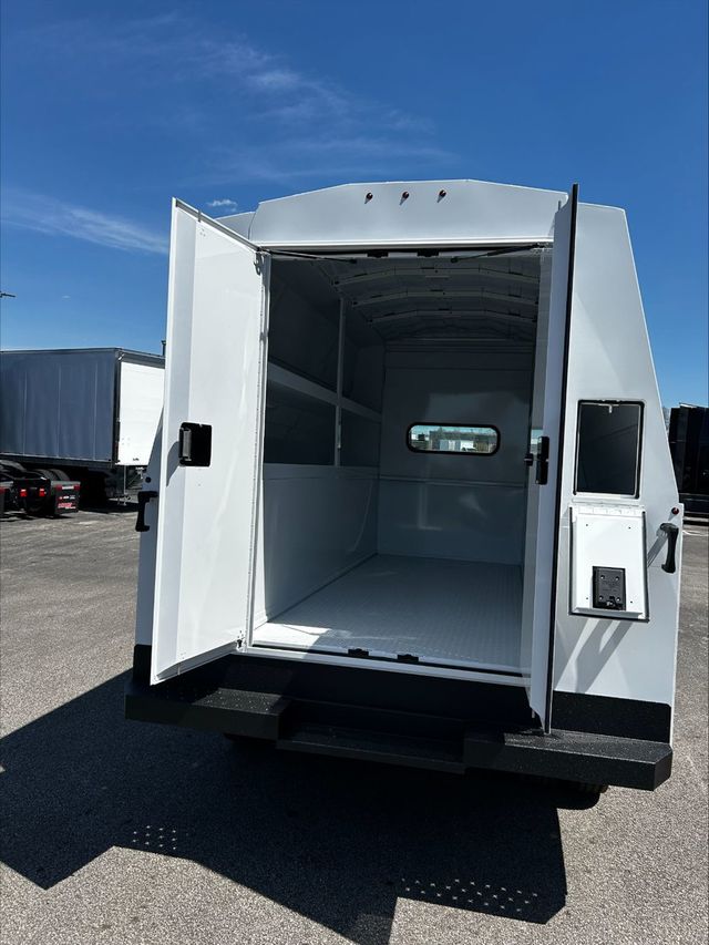 2024 Isuzu NPR Gas HD