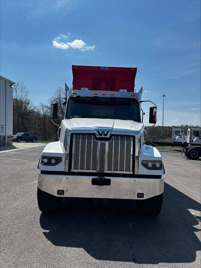 2025 Western Star 49X