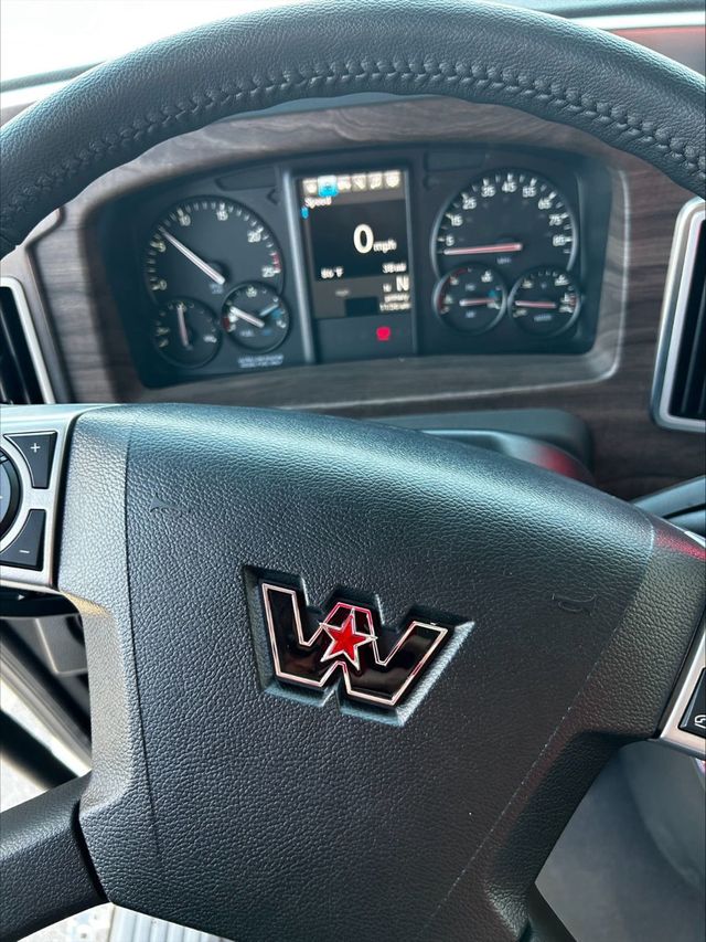 2025 Western Star 49X