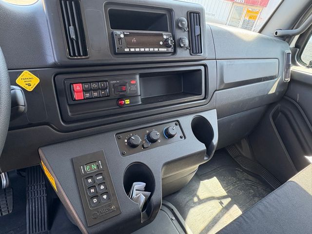 2025 Freightliner M2106-11