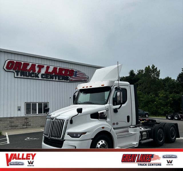 2025 Western Star 57X-1