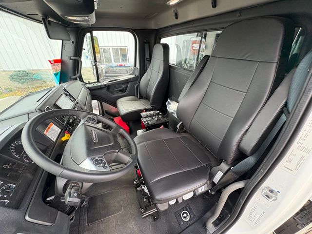 2026 Freightliner 114SD-10