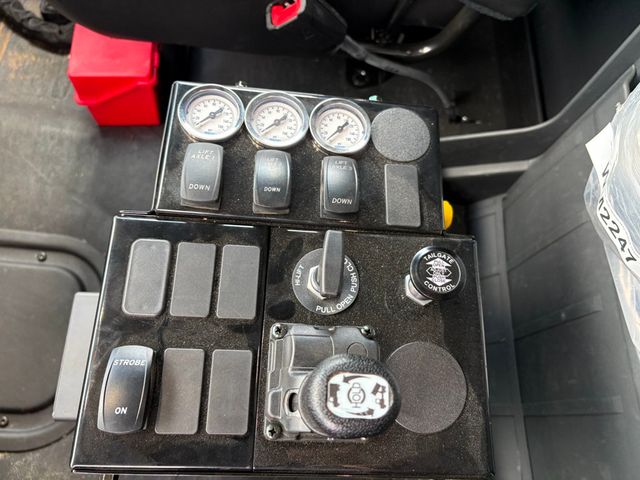 2026 Freightliner 114SD-14