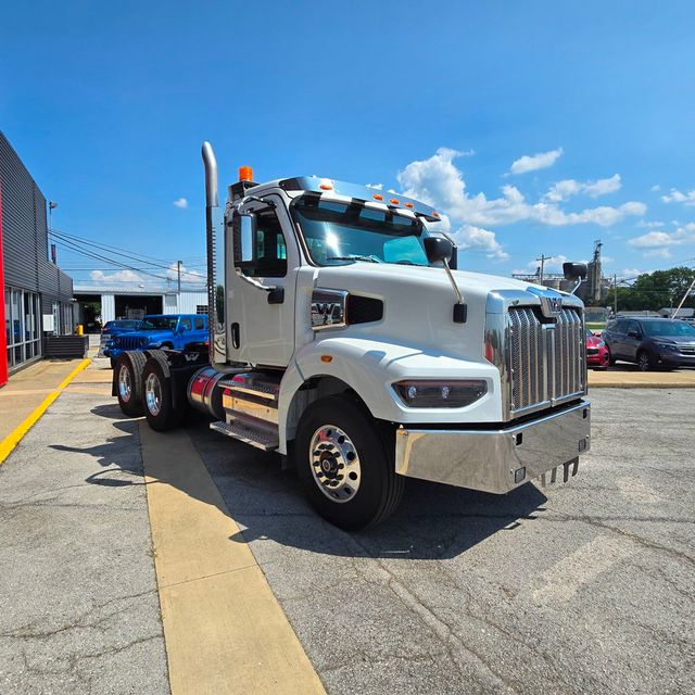 2025 Western Star 49X