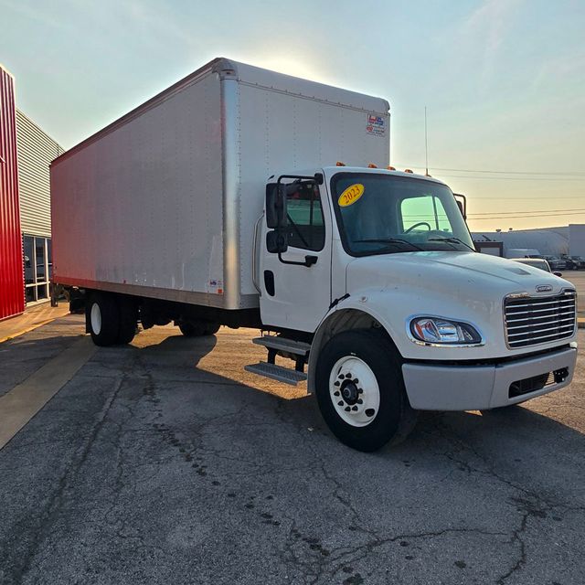 2023 Freightliner M2106