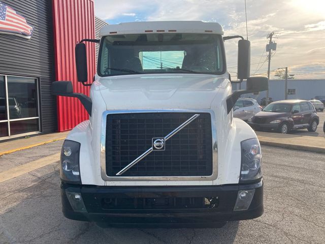 2018 Volvo VNL64T300