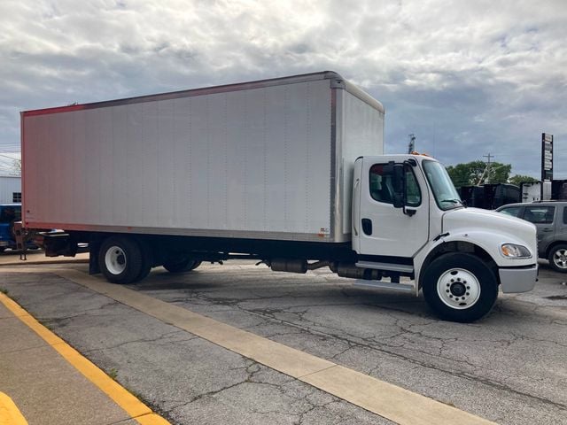 2020 Freightliner M2106