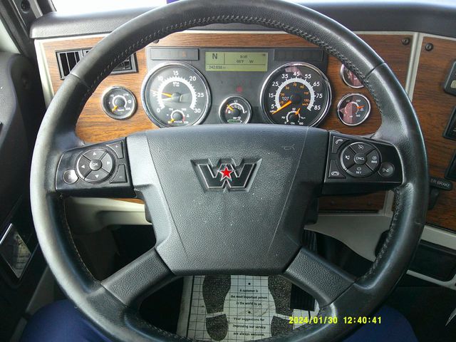 2020 Western Star 5700XE