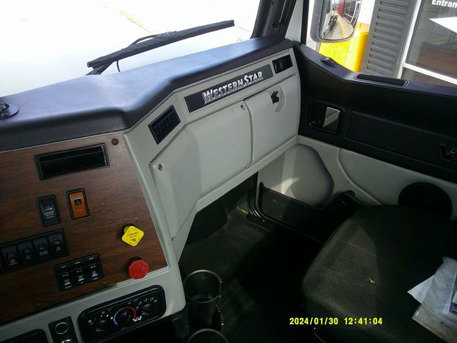 2020 Western Star 5700XE