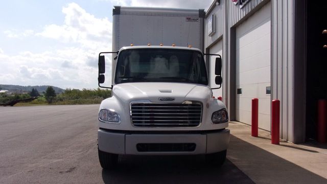 2022 Freightliner M2106