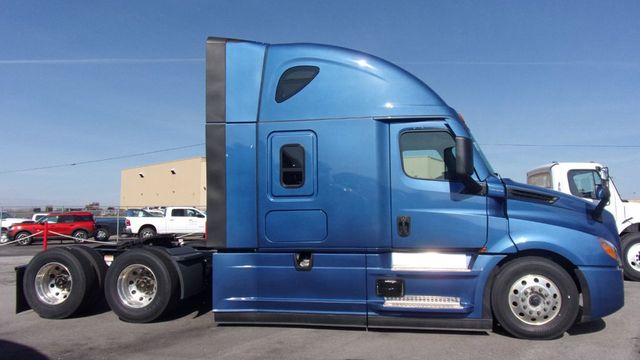 2024 Freightliner Cascadia