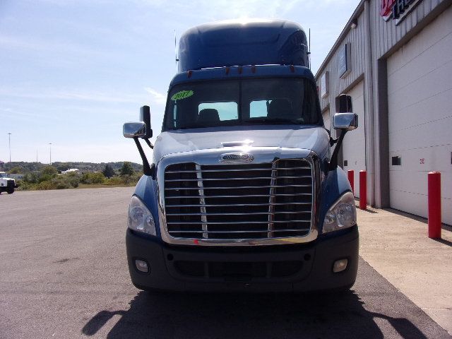 2017 Freightliner Cascadia