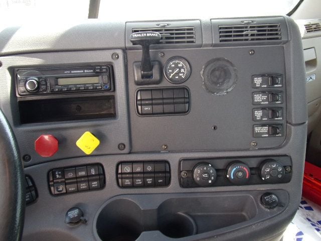 2017 Freightliner Cascadia