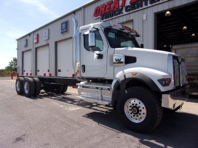 2025 Western Star 49X