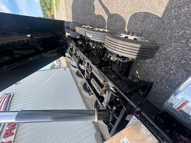 2025 Western Star 49X-25