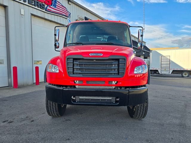 2025 Freightliner M2106